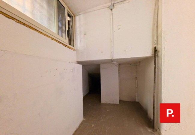 Locale commerciale in affitto a Caserta