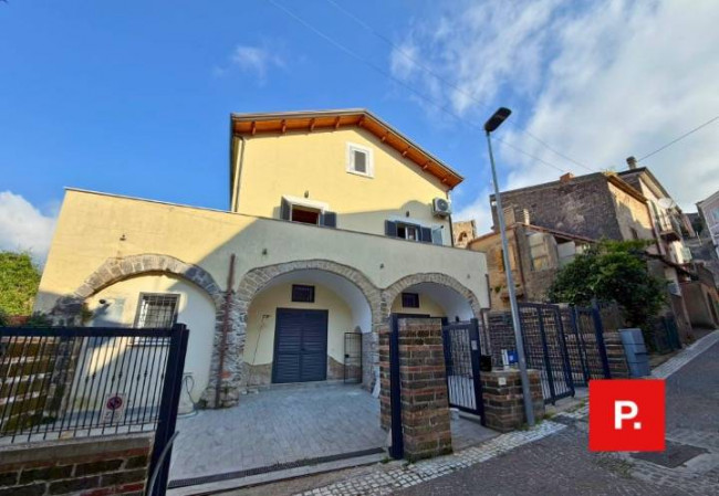 Appartamento in vendita a Riardo