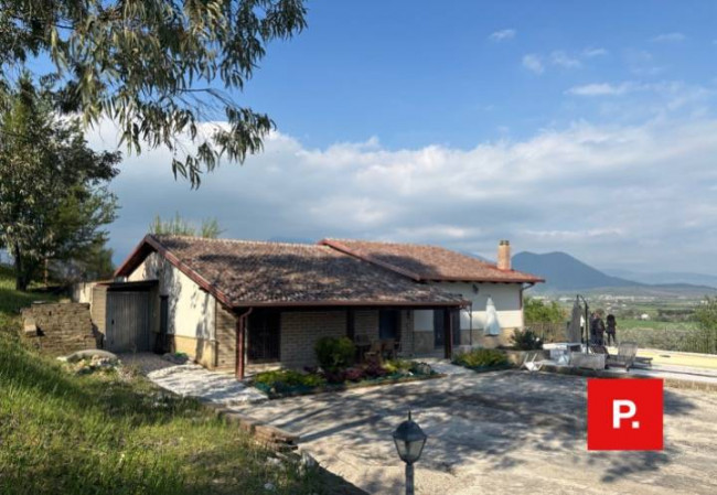 Villa in vendita a Ruviano