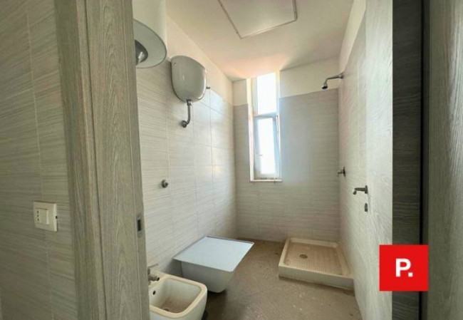 Locale commerciale in affitto a Curti