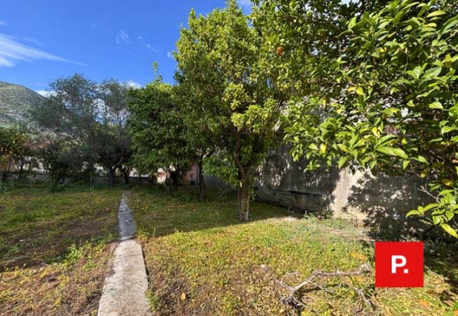 Casa singola in vendita a Caserta