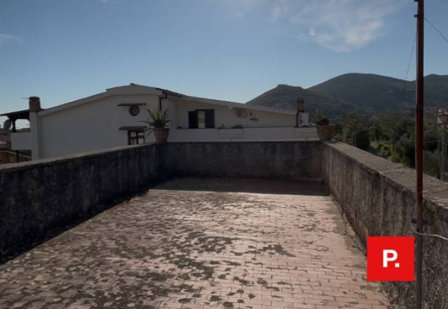 Casa singola in vendita a Caserta