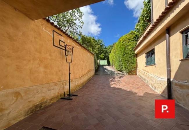 Villa in vendita a Castel Morrone