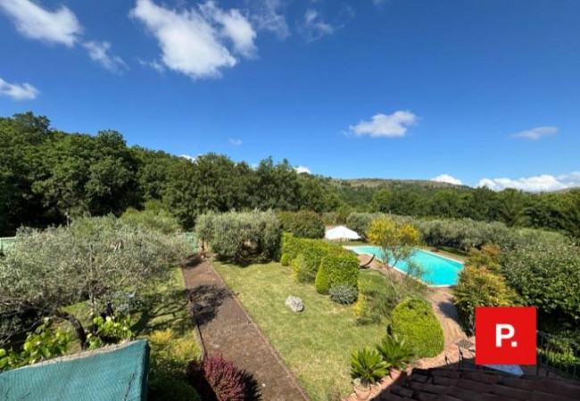 Villa in vendita a Castel Morrone