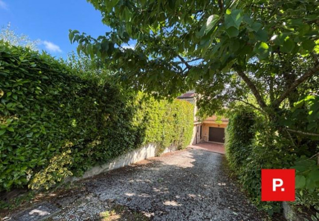 Villa in vendita a Castel Morrone