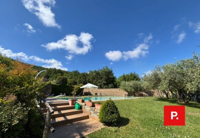 Villa in vendita a Castel Morrone