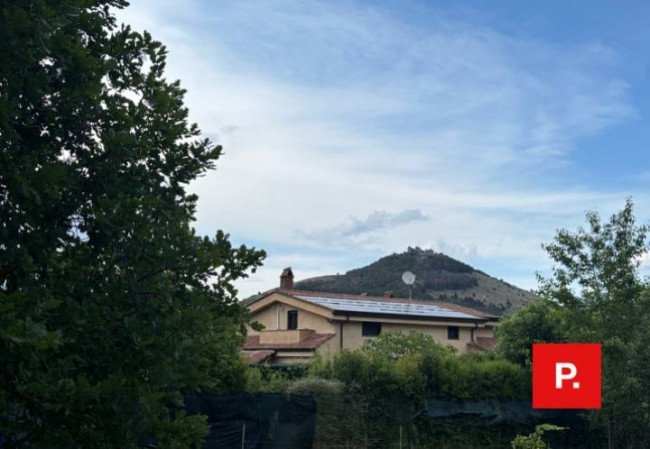 Villa in vendita a Castel Morrone