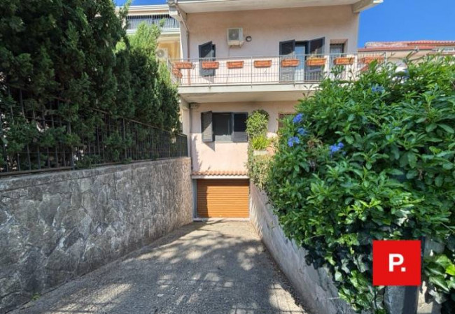 Villette a schiera in vendita a Caserta