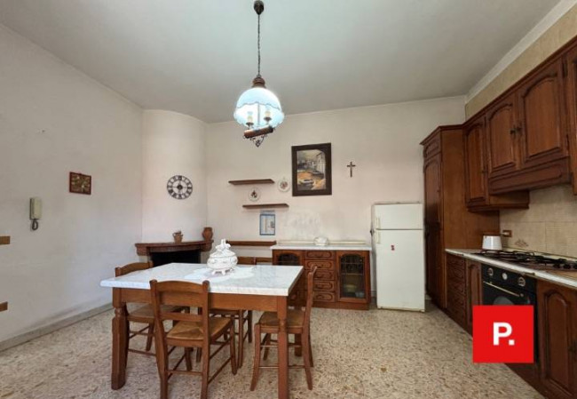 Casa singola in vendita a Castel Morrone