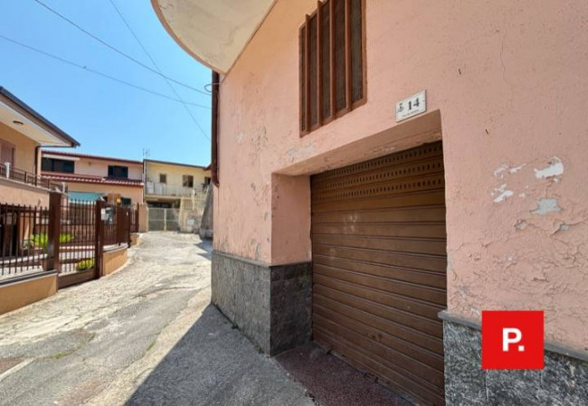 Casa singola in vendita a Castel Morrone