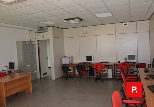 Studio/Ufficio in affitto a Caserta