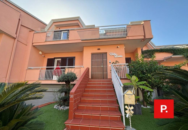 Villette a schiera in vendita a Caserta