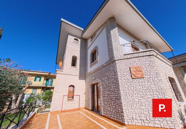 Villa in vendita a Carinola