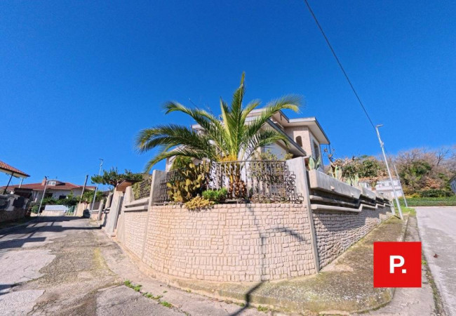 Villa in vendita a Carinola