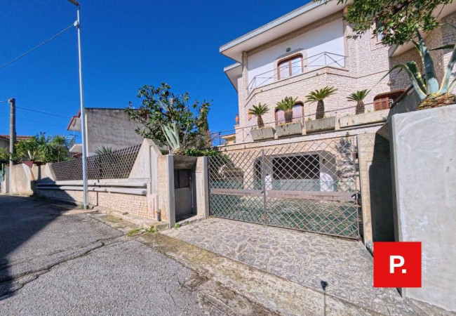 Villa in vendita a Carinola