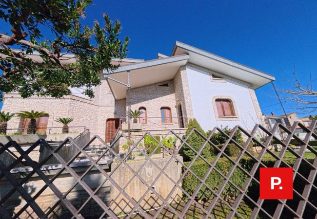 Villa in vendita a Carinola