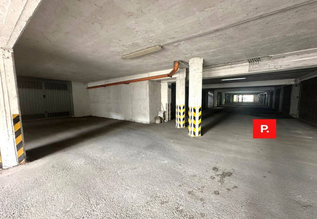 Box o garage in vendita a Santa Maria Capua Vetere