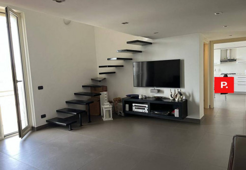 Appartamento in affitto a Napoli