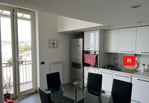 Appartamento in affitto a Napoli