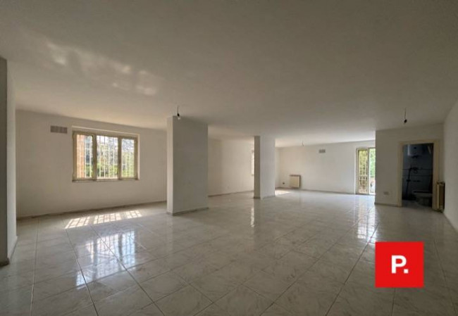 Studio/Ufficio in affitto a Santa Maria Capua Vetere
