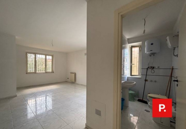 Studio/Ufficio in affitto a Santa Maria Capua Vetere
