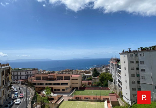 Appartamento in affitto a Napoli