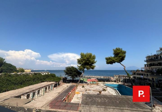 Appartamento in affitto a Napoli