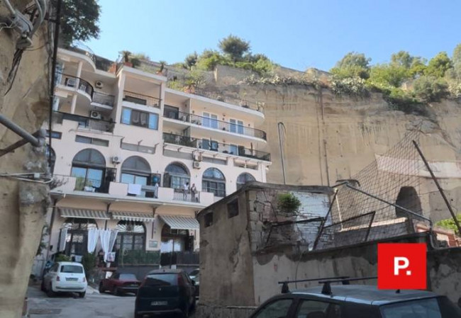 Appartamento in affitto a Napoli
