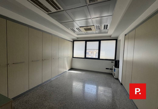 Studio/Ufficio in affitto a Caserta