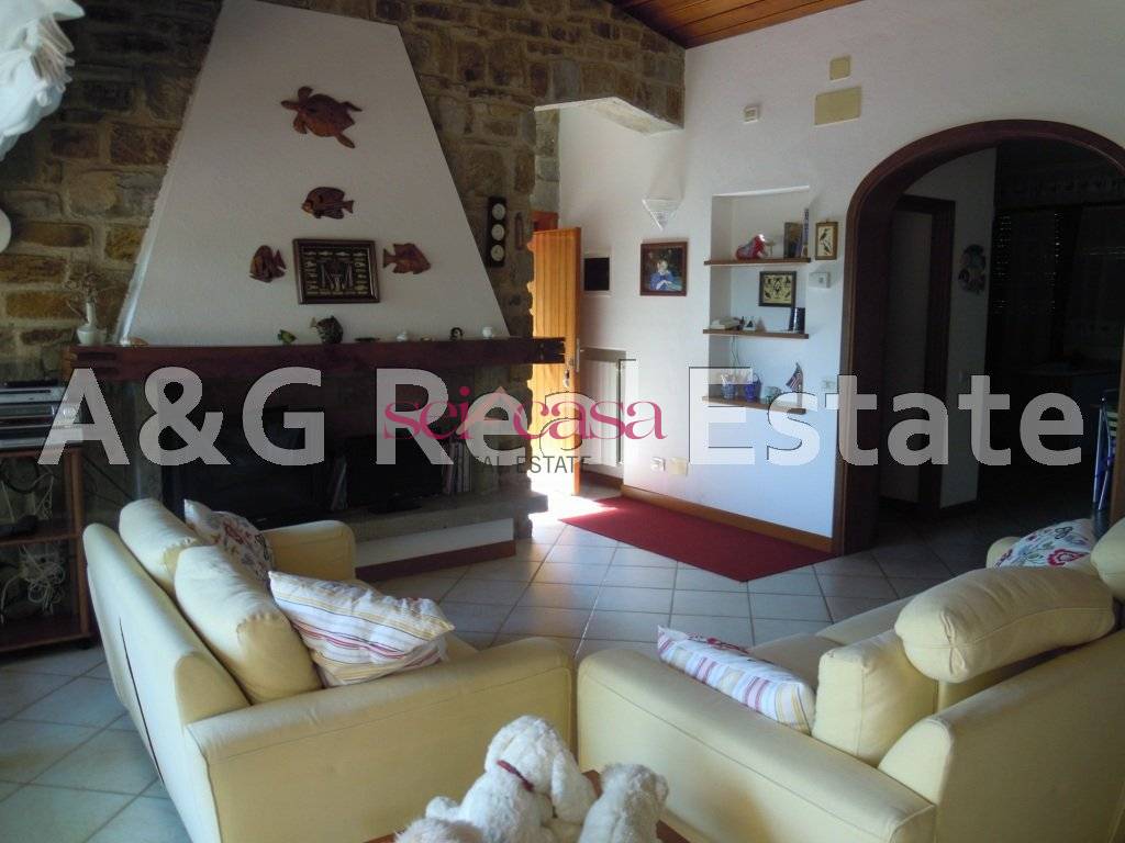 Villa CASTIGLIONE DELLA PESCAIA vendita  Punta Ala  A&G Real Estate