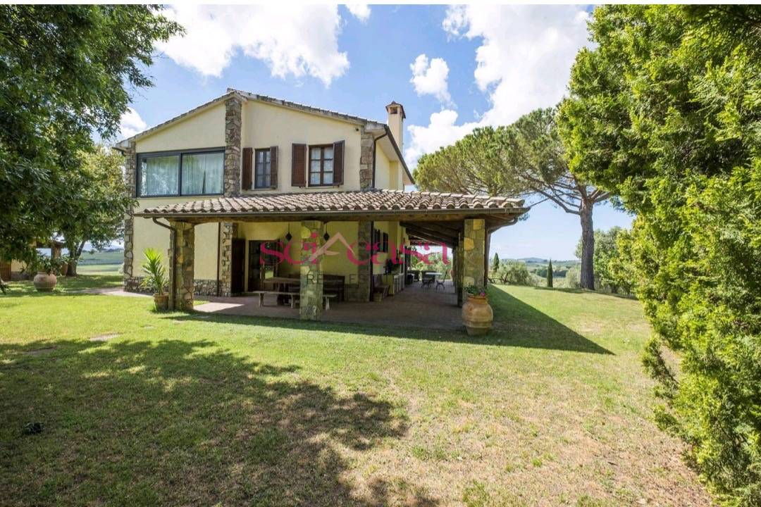  magliano-in-toscana vendita quart:  a&g-real-estate