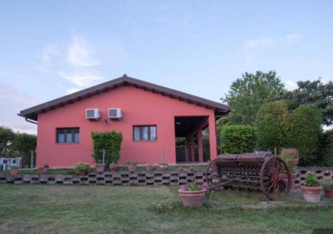 Azienda agrituristica in vendita a Istia D'ombrone, Grosseto (GR)