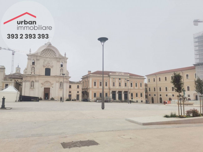 Fondo commerciale in affitto a L'aquila (AQ)