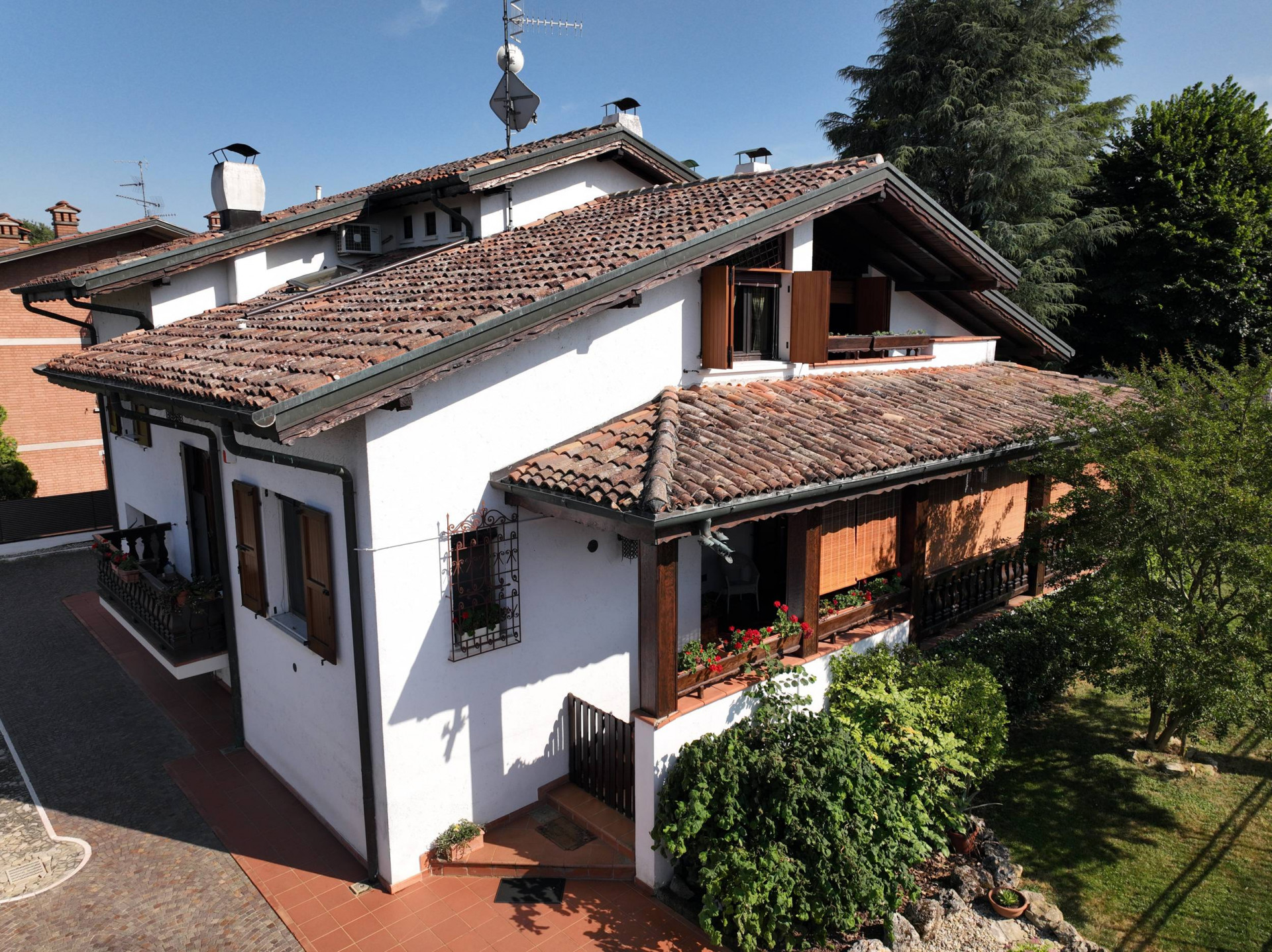 Villa in vendita a Borzano, Albinea (RE)