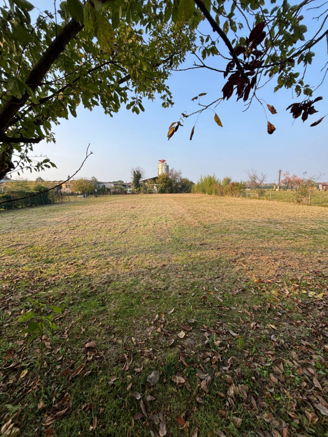 Terreno edificabile residenziale in vendita a Ponzano Veneto