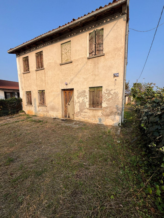 Rustico in vendita a Ponzano Veneto