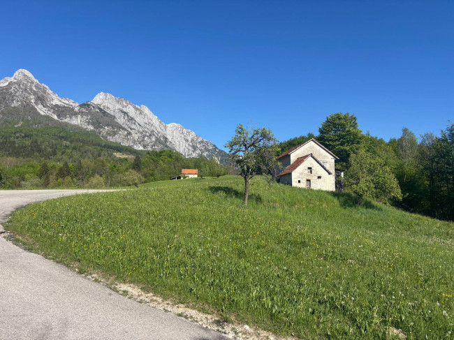 Rustico in vendita a Chies d'Alpago
