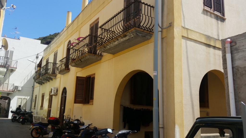  lipari affitto quart: canneto casaitalia