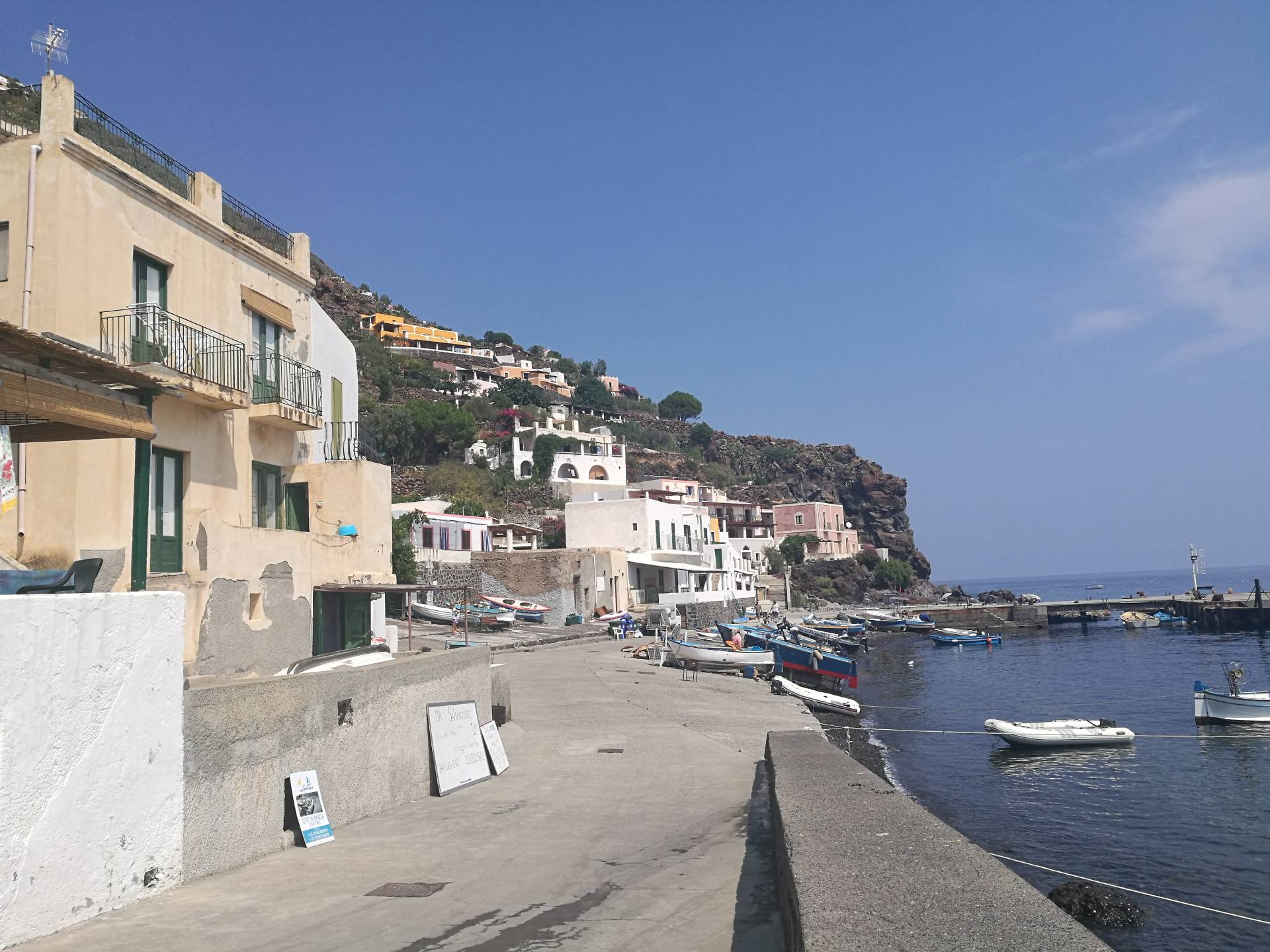  lipari vendita quart: alicudi casaitalia