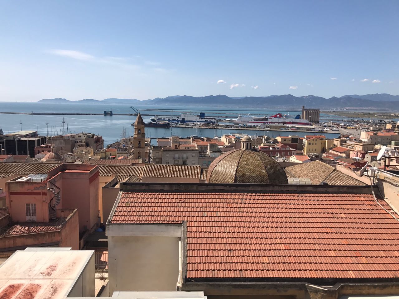 Appartamento in vendita a Cagliari