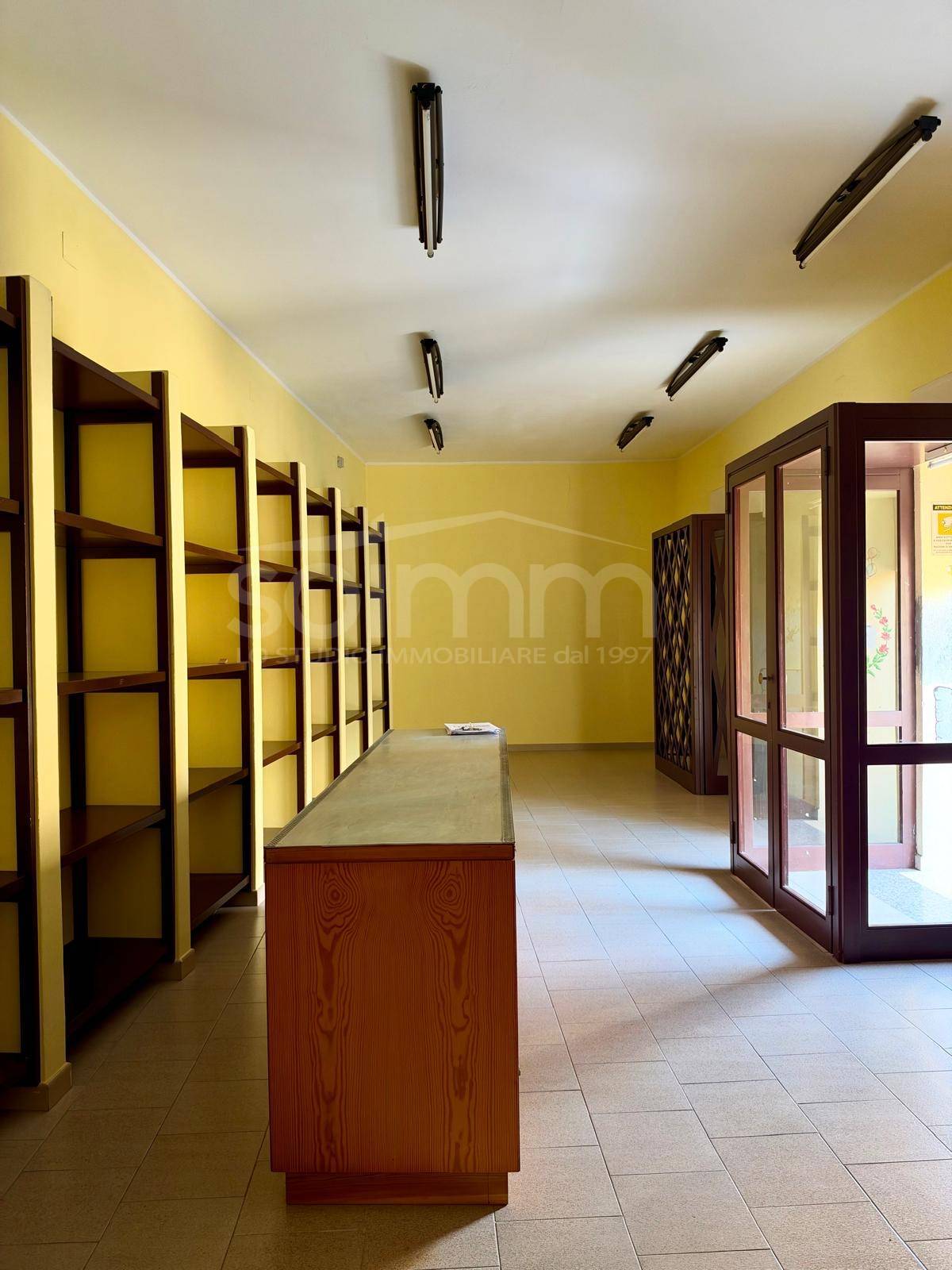 Locale commerciale in vendita a Villasor - 3