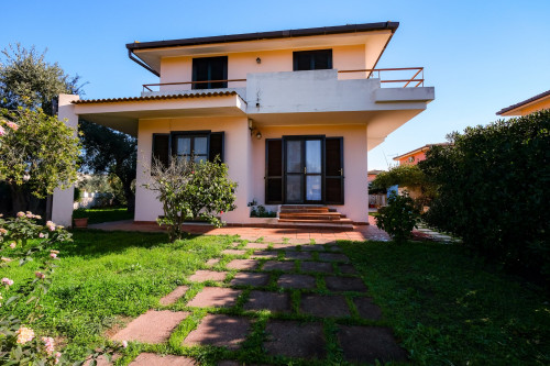 Villa in Vendita a Capoterra