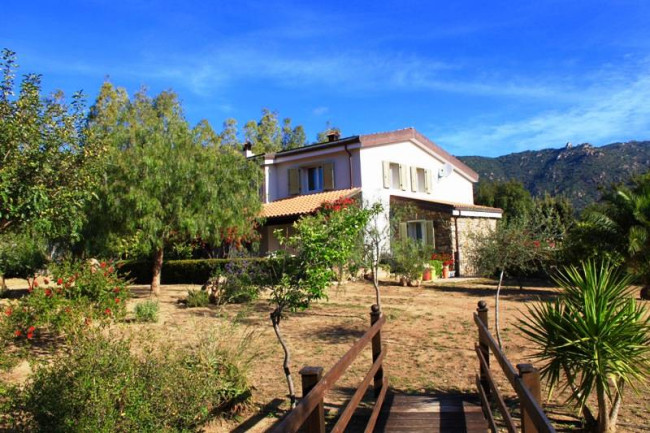 Villa in vendita a Castiadas (CI)