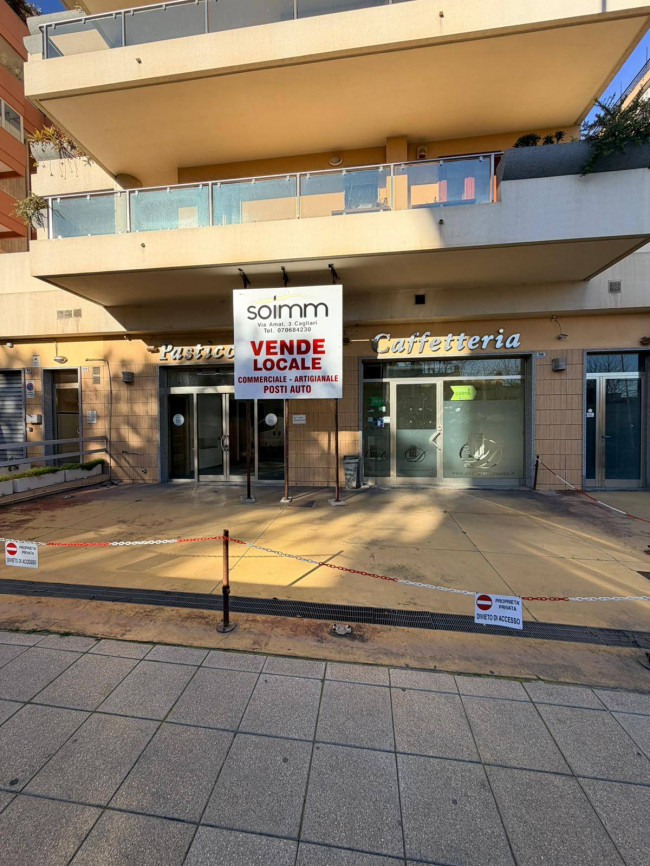 Locale commerciale in Vendita a Cagliari