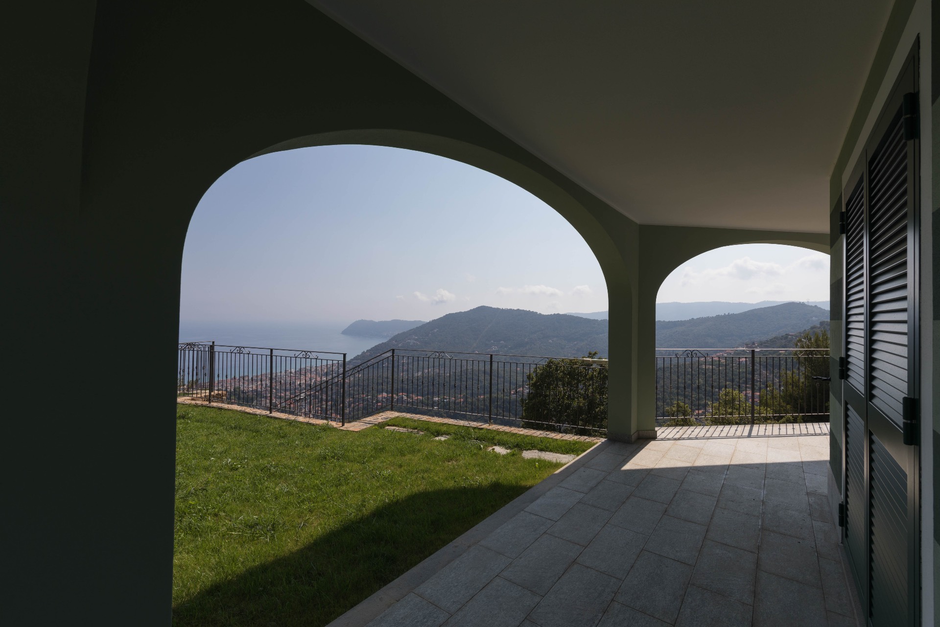 Villa ALASSIO vendita  Moglio  Alassio Mare srl