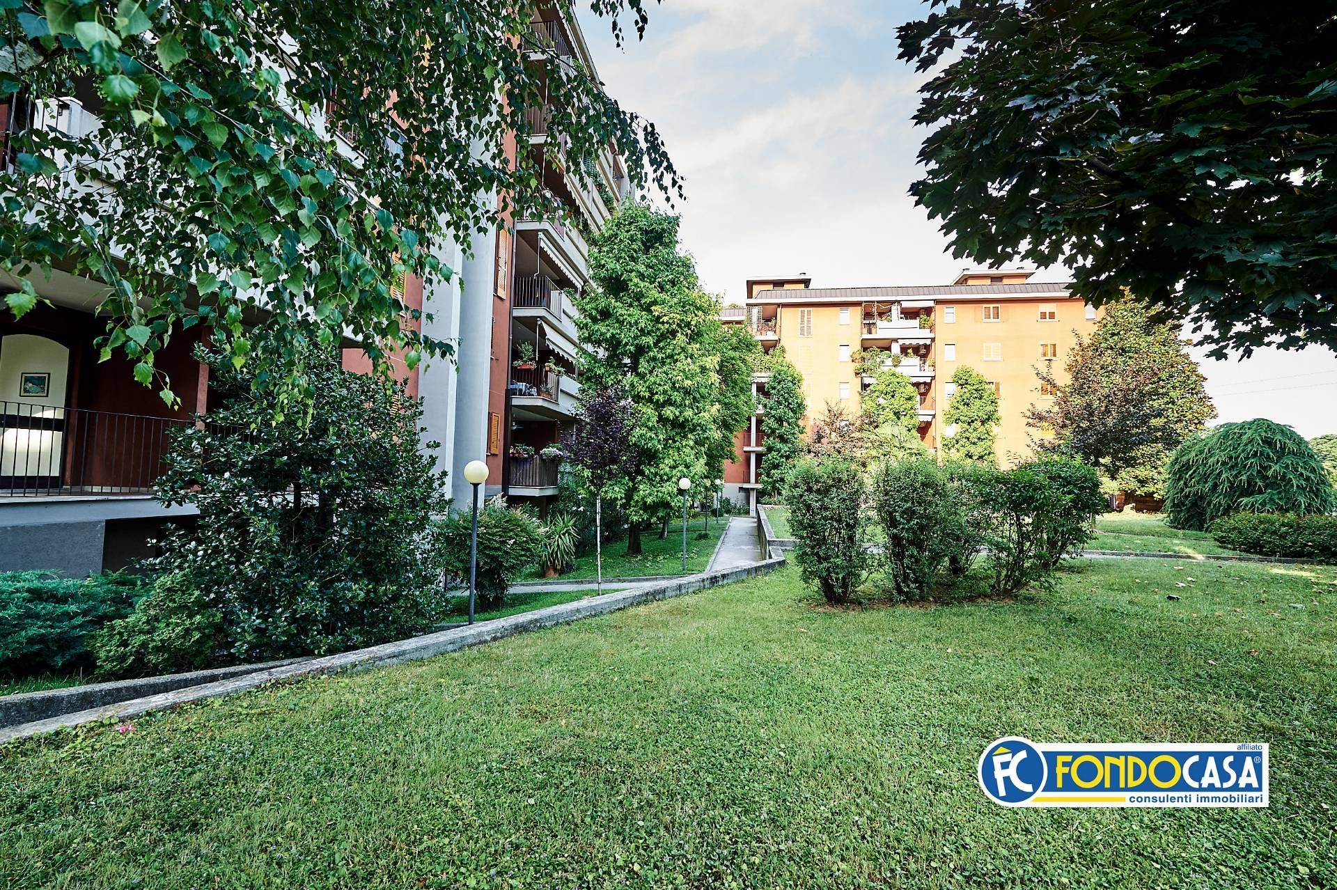 Appartamenti in vendita a Milano in zona Adriano. Cerca con Caasa.it.