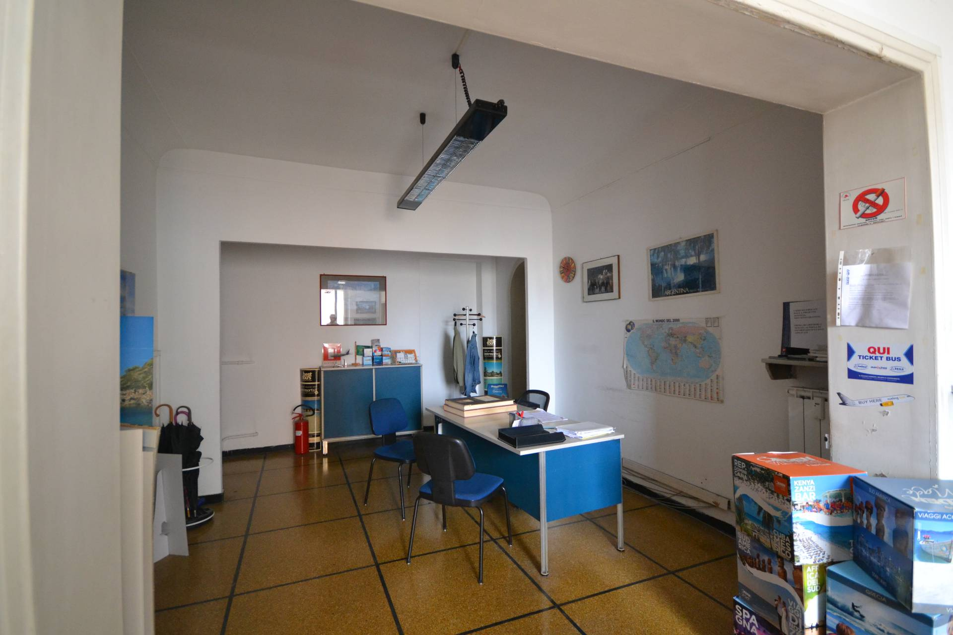 Ufficio - Loc.Com. GENOVA affitto  Centro  Centro Storico Uno s.a.s.