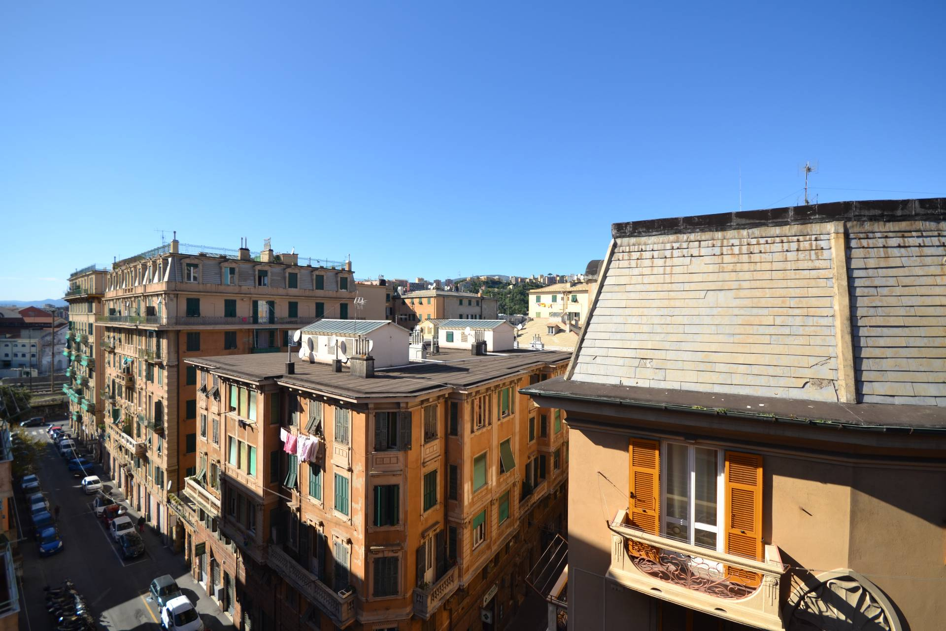 Appartamento GENOVA vendita  Sampierdarena  Centro Storico Uno s.a.s.