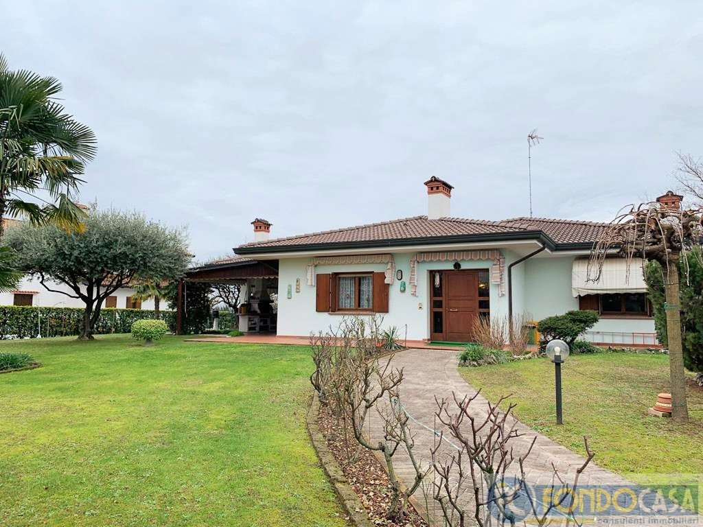 Villa Roveredo in Piano