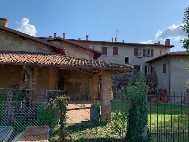 Rustico - Cascina ERBUSCO vendita    Fondo Casa Palazzolo sull